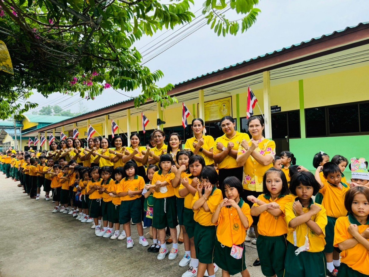 <div style='text-align:center;'>
						ชื่อไฟล์ : 67b14e7fd3627b479748422bd95e61ea1_970240331.jpg <a href='img/article/art_1719423680/image/g/67b14e7fd3627b479748422bd95e61ea1_970240331.jpg' target='_blank' style='color:$FFF !important;' download>Download</a></div>