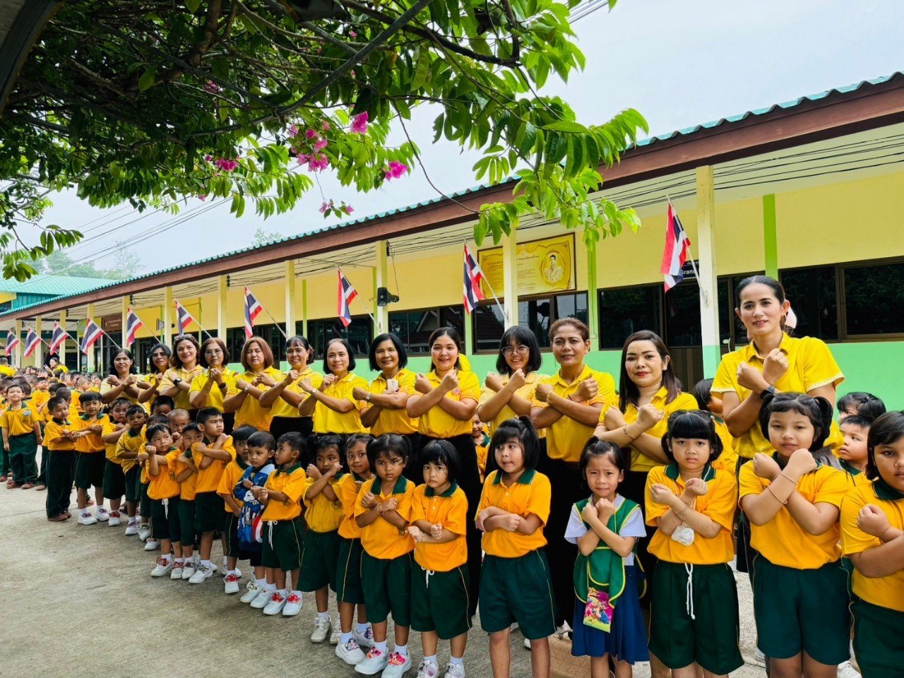 <div style='text-align:center;'>
						ชื่อไฟล์ : dbf9372d0ae787cc2a06e1e16832c8fc1_78944507.jpg <a href='img/article/art_1719423680/image/g/dbf9372d0ae787cc2a06e1e16832c8fc1_78944507.jpg' target='_blank' style='color:$FFF !important;' download>Download</a></div>