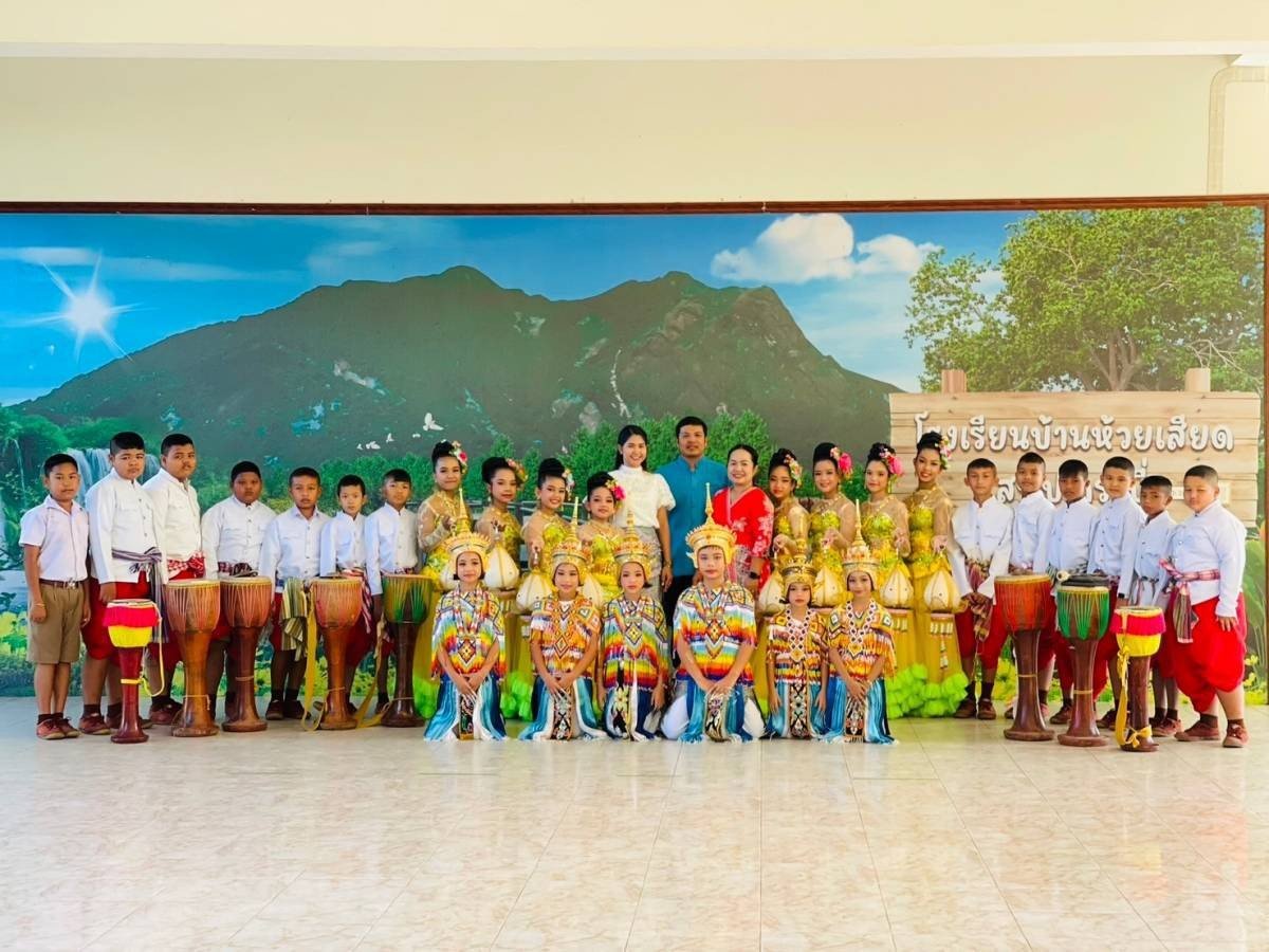 <div style='text-align:center;'>
						ชื่อไฟล์ : d2e7bbf834f692efc5088e10e0fdda2f1_3426249484.jpg <a href='img/article/art_1719423998/image/g/d2e7bbf834f692efc5088e10e0fdda2f1_3426249484.jpg' target='_blank' style='color:$FFF !important;' download>Download</a></div>